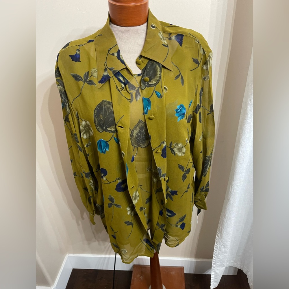 Dana Buchman Blouse